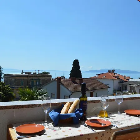 Apartment Palm Garden Opatija